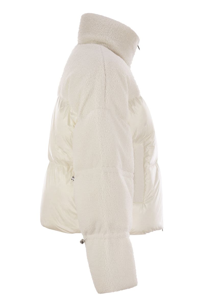 MOOSE KNUCKLES Short Down Jacket - Elevate Your Winter Fashion