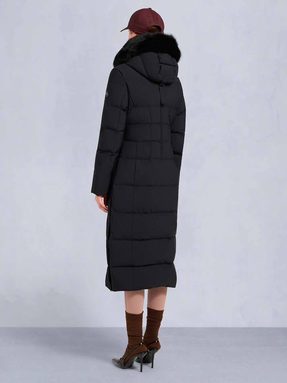 MOOSE KNUCKLES Stylish Nyluxe Jocada Parka Jacket for Women