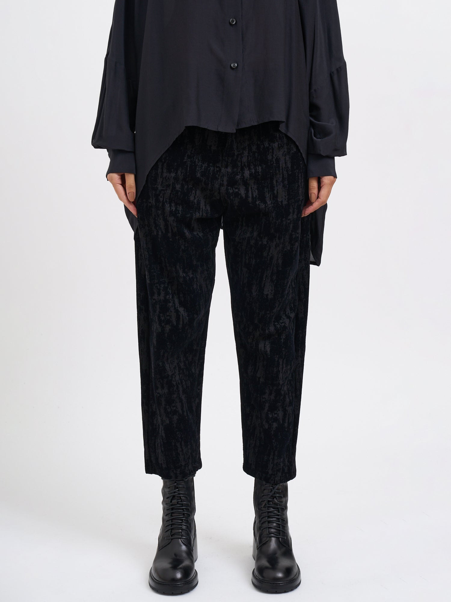 NOSTRASANTISSIMA Ankle-Length Low Rise Trousers - Size 40