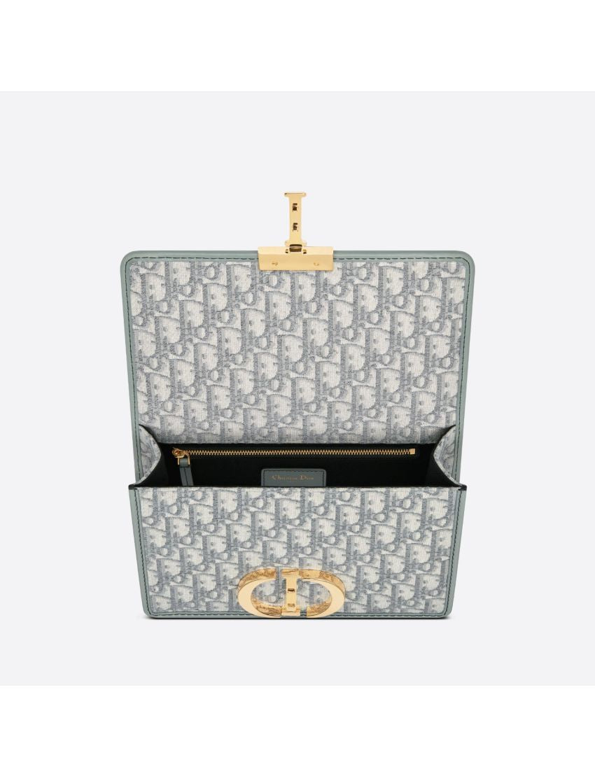 DIOR 30 Montaigne Medium Shopping Bag