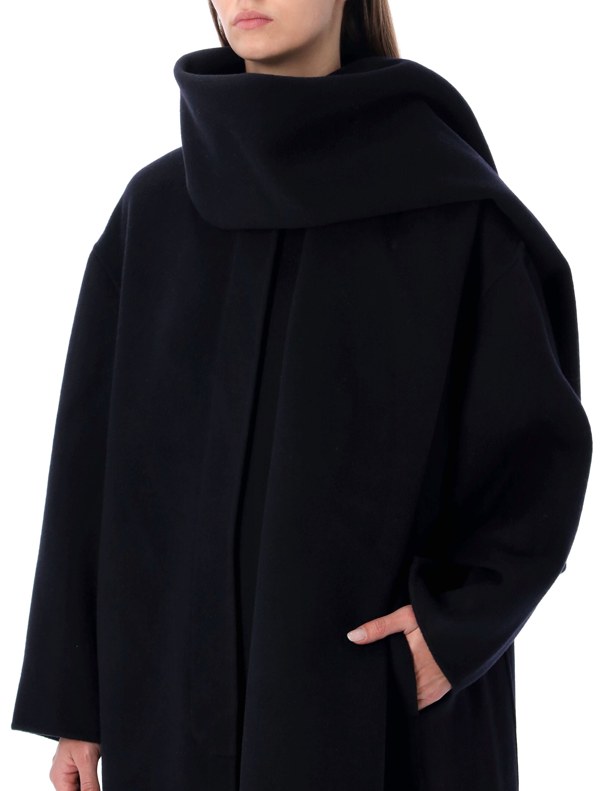 SOEUR Enveloping Long Jacket in Oversized Relaxed Fit