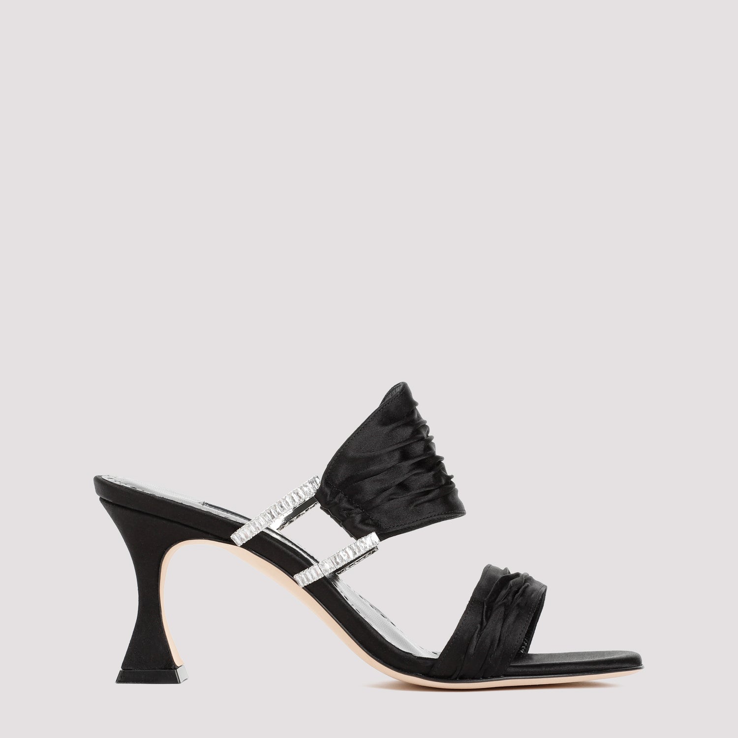 MANOLO BLAHNIK Chic Round Toe Sandals with Comfortable Heel