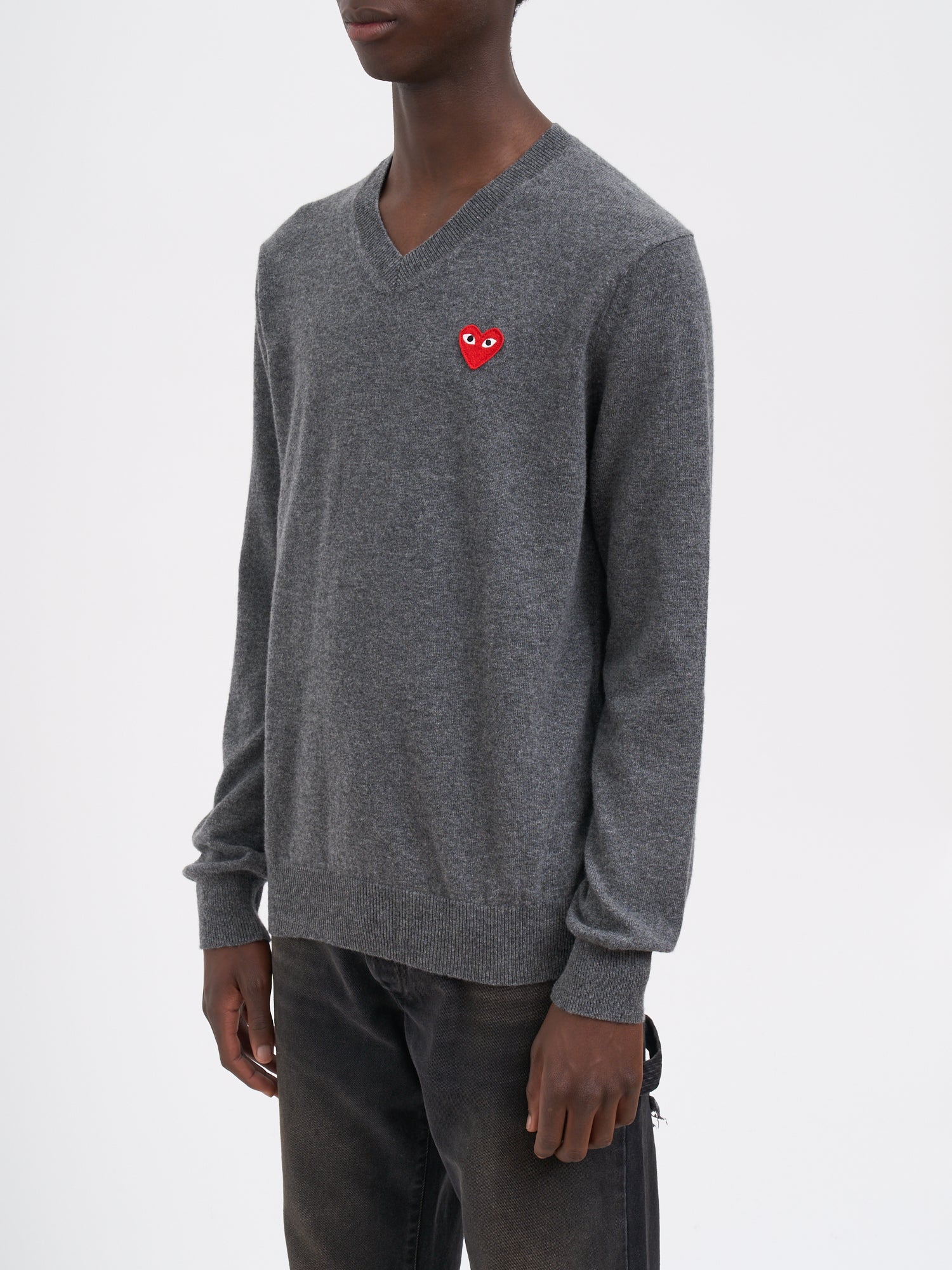 COMME DES GARÇONS PLAY Men's V-Neck Wool Sweater with Logo Appliqué (Size L)