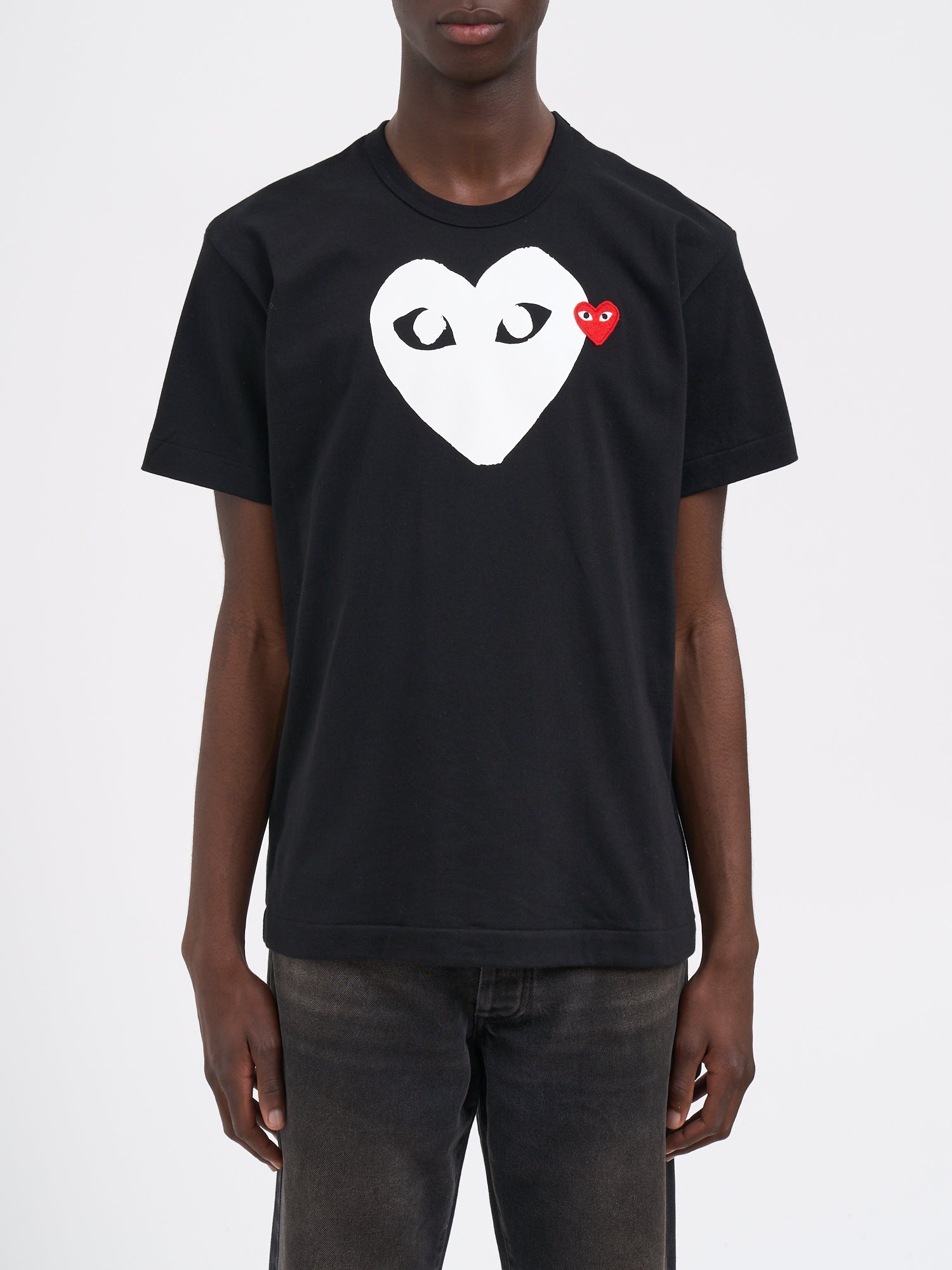 COMME DES GARÇONS PLAY Classic Crewneck Logo T-Shirt (Size L)