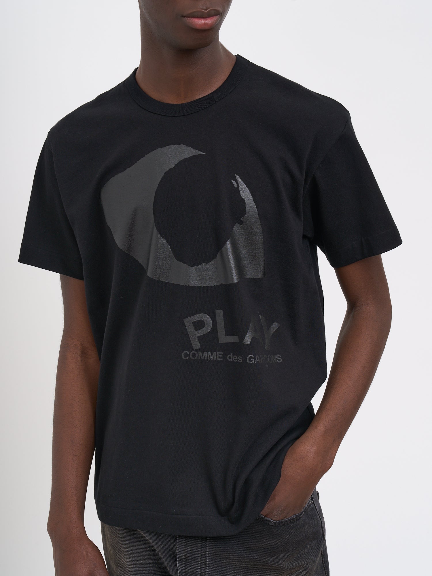 COMME DES GARÇONS PLAY Cotton Logo Crewneck T-Shirt - Size L