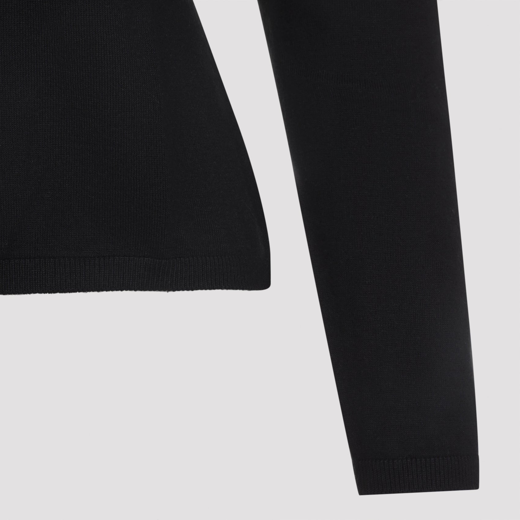 MAX MARA Luxurious Cashmere Sweater for Women