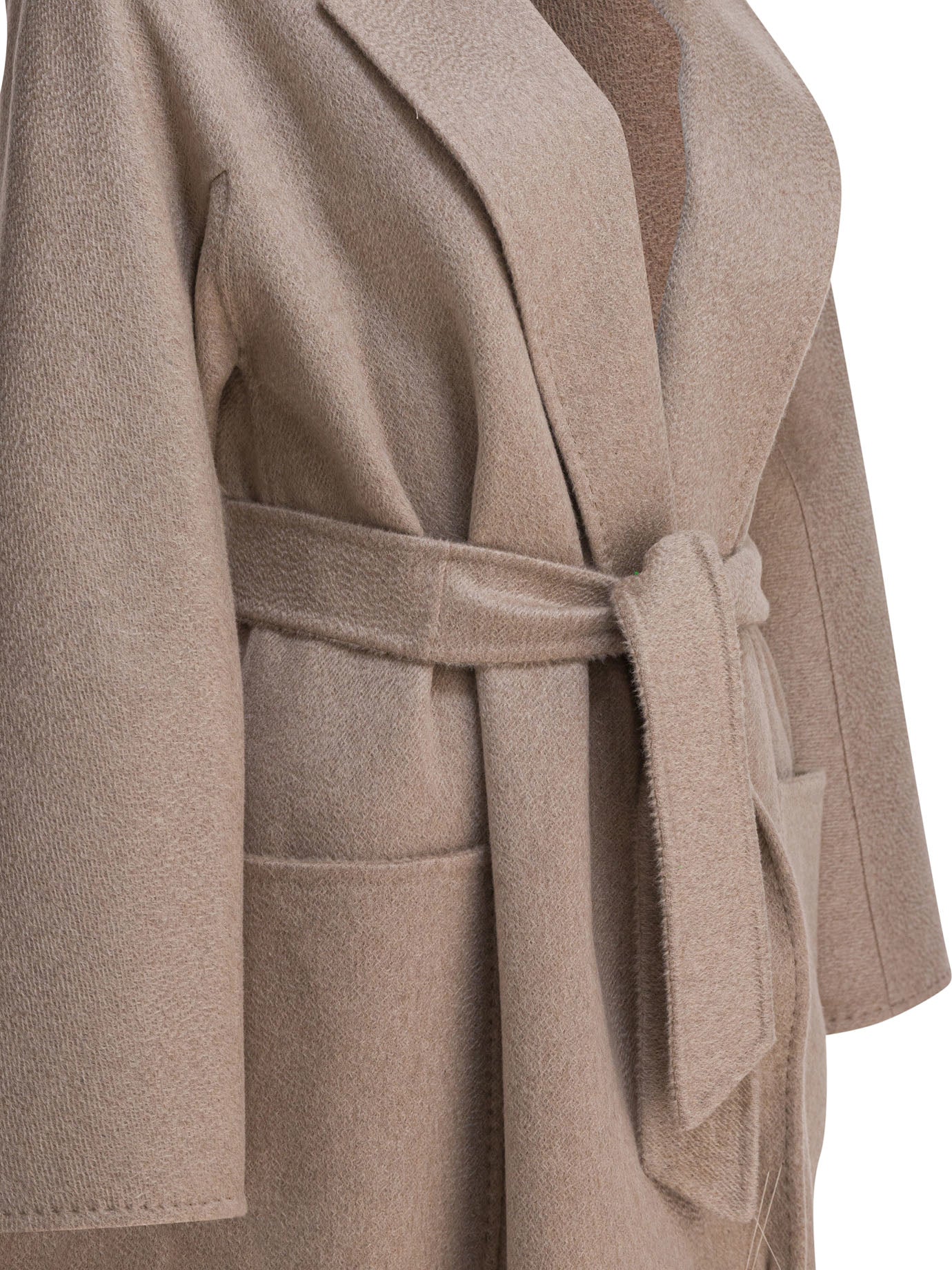 MAX MARA Elegant Relaxed Fit Jacket with Coordinating Belt