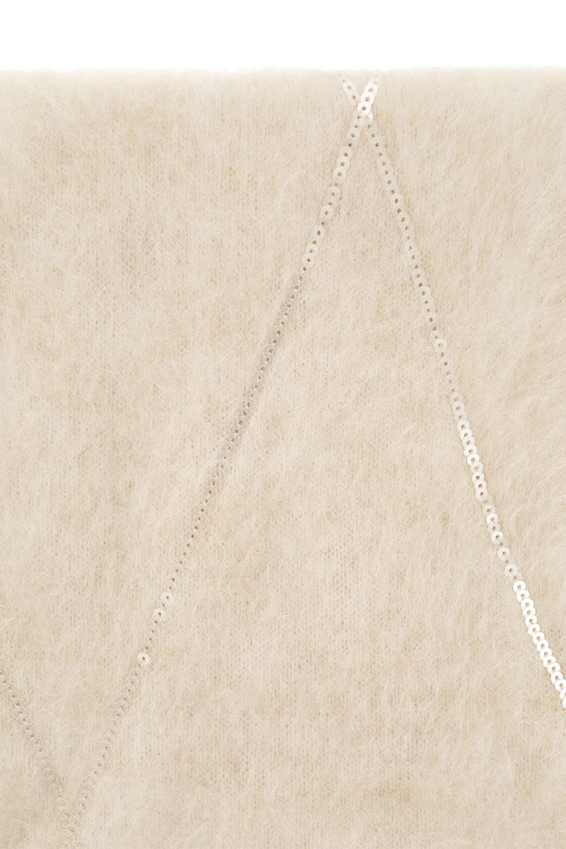 BRUNELLO CUCINELLI Luminous Scarf with Micro-Sequins 66 x 218 cm