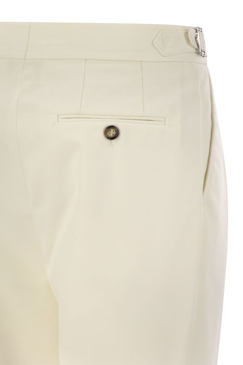 BRUNELLO CUCINELLI Tailor-Fit Trousers with Double Inverted Darts and Side Buckles