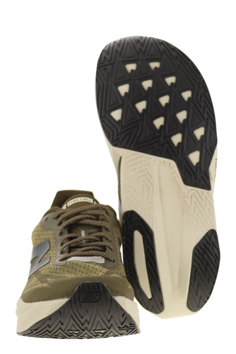 NEW BALANCE FuelCell Rebel V4 - Lightweight Running Sneakers