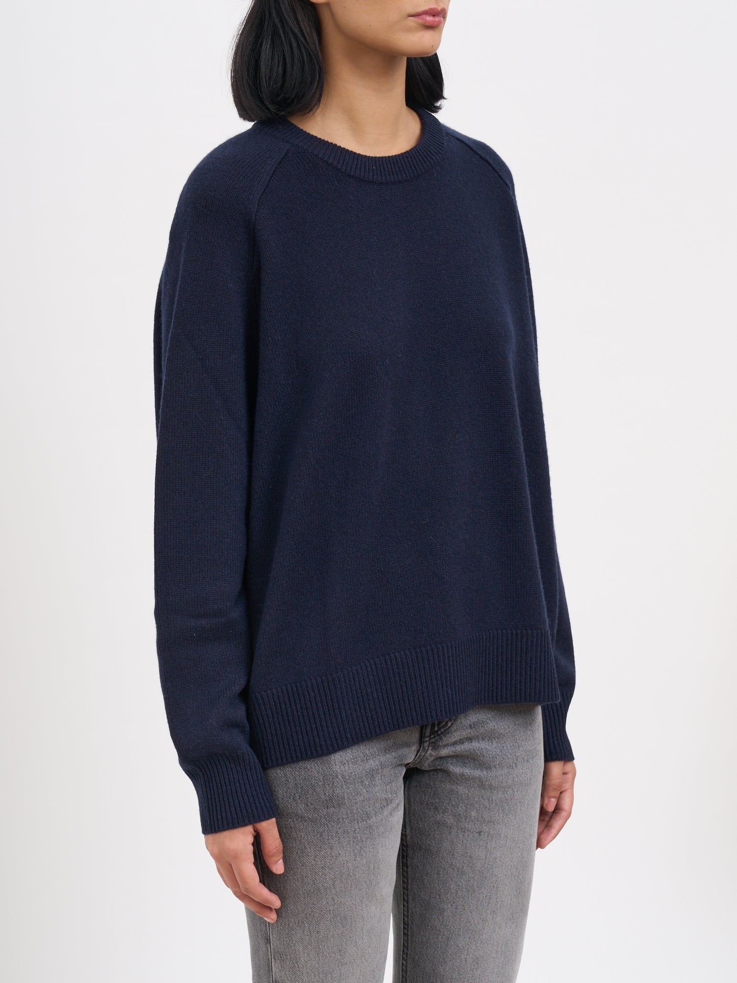 SOFT GOAT Relaxed Fit Cashmere Crew Neck Sweater - FW25