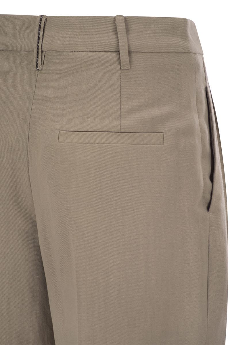BRUNELLO CUCINELLI Relaxed Slouchy Trousers with Tailored Details