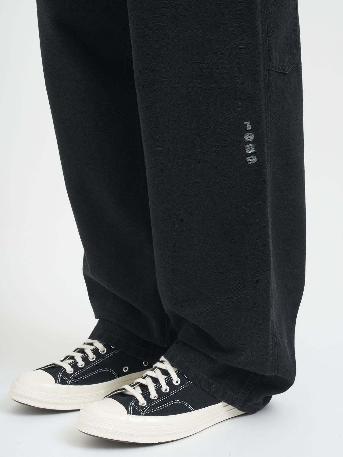 CARHARTT WIP OG Single Knee Graphic Pants - Loose Straight Fit for Men