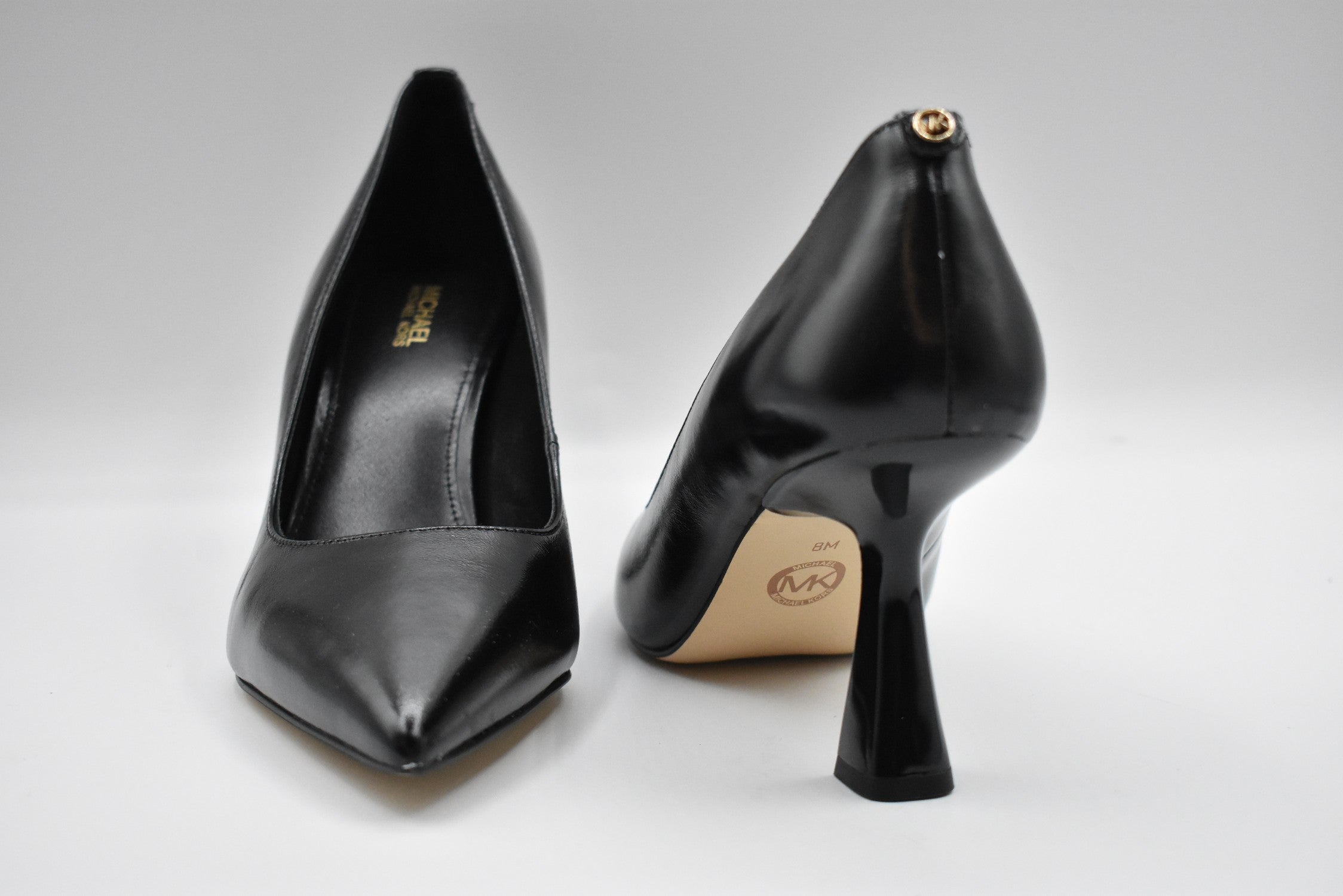 MICHAEL KORS Sophisticated Lace-Up Flat Shoes