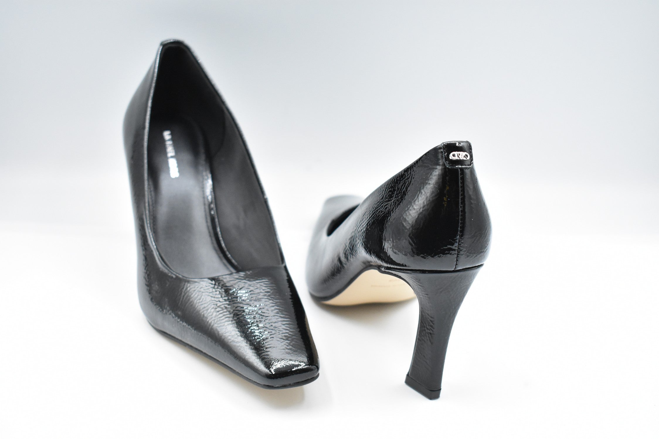 MICHAEL KORS Elegant Low-Top Women's Shoes