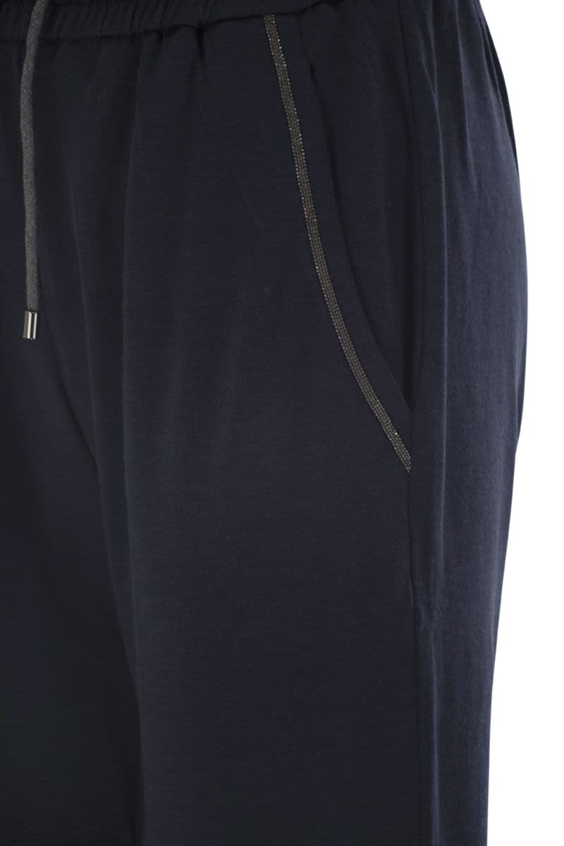 BRUNELLO CUCINELLI Elegant Cotton-Silk Interlock Trousers with Shiny Pocket Detail