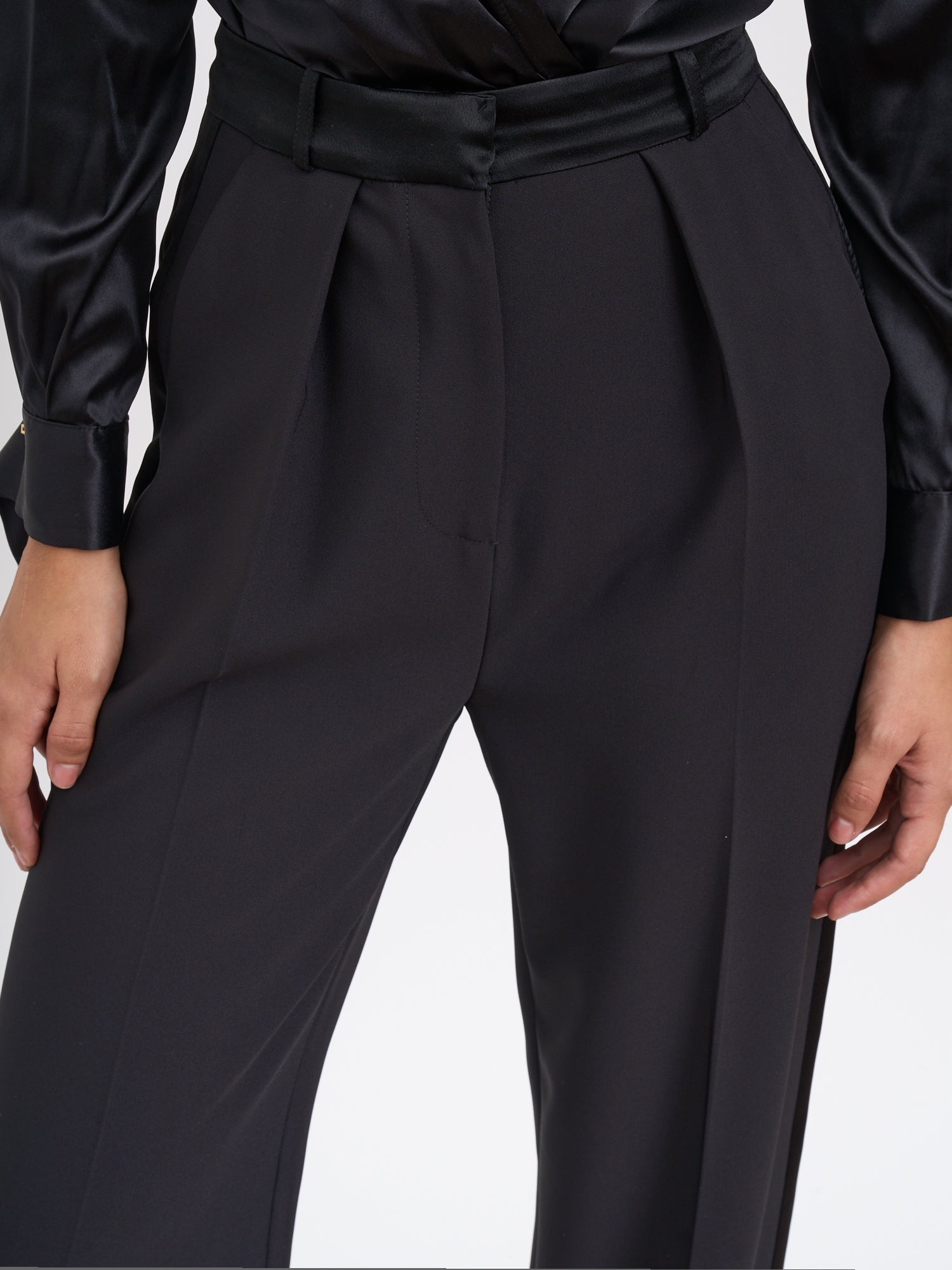ELISABETTA FRANCHI Trousers with Tuxedo Details - Size 40