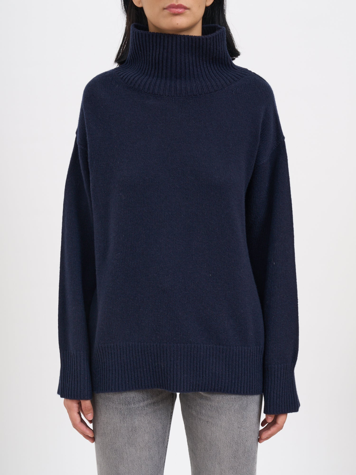 SOFT GOAT High Neck Cashmere Sweater - Relaxed Fit