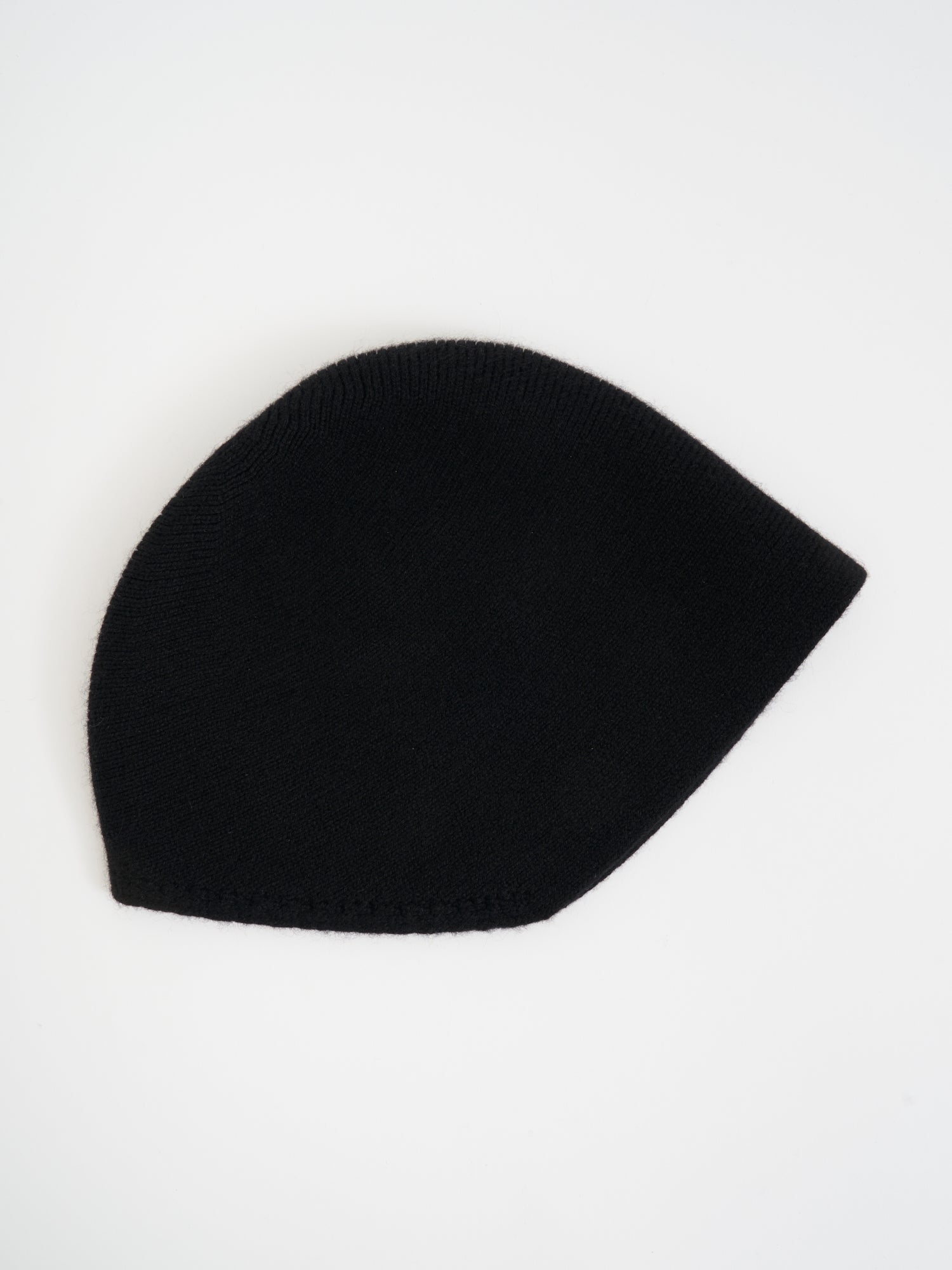 UMA WANG Cashmere Bucket Hat - Feminine Charm for FW25