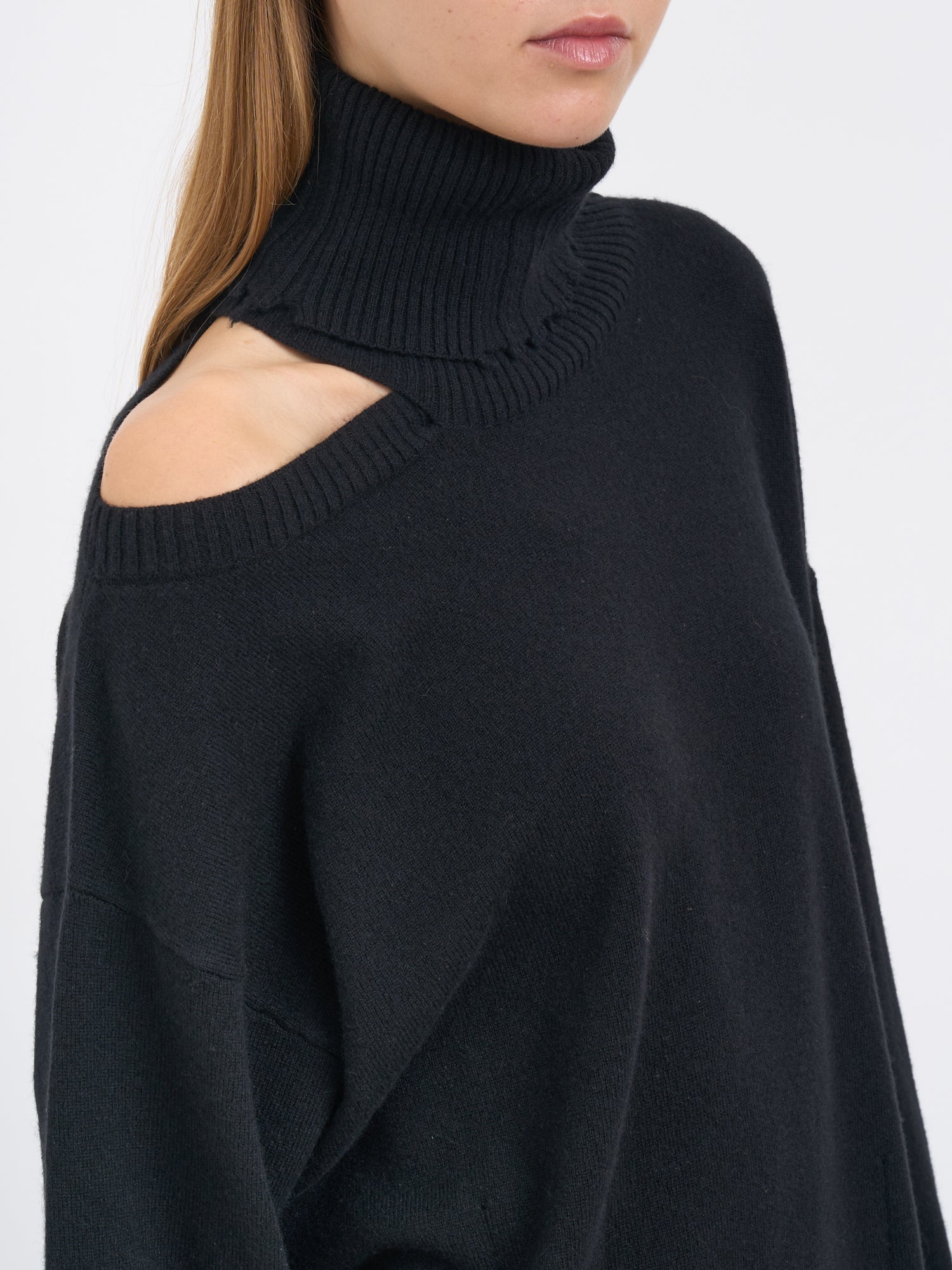 UMA WANG Cashmere Turtleneck Sweater - Size S