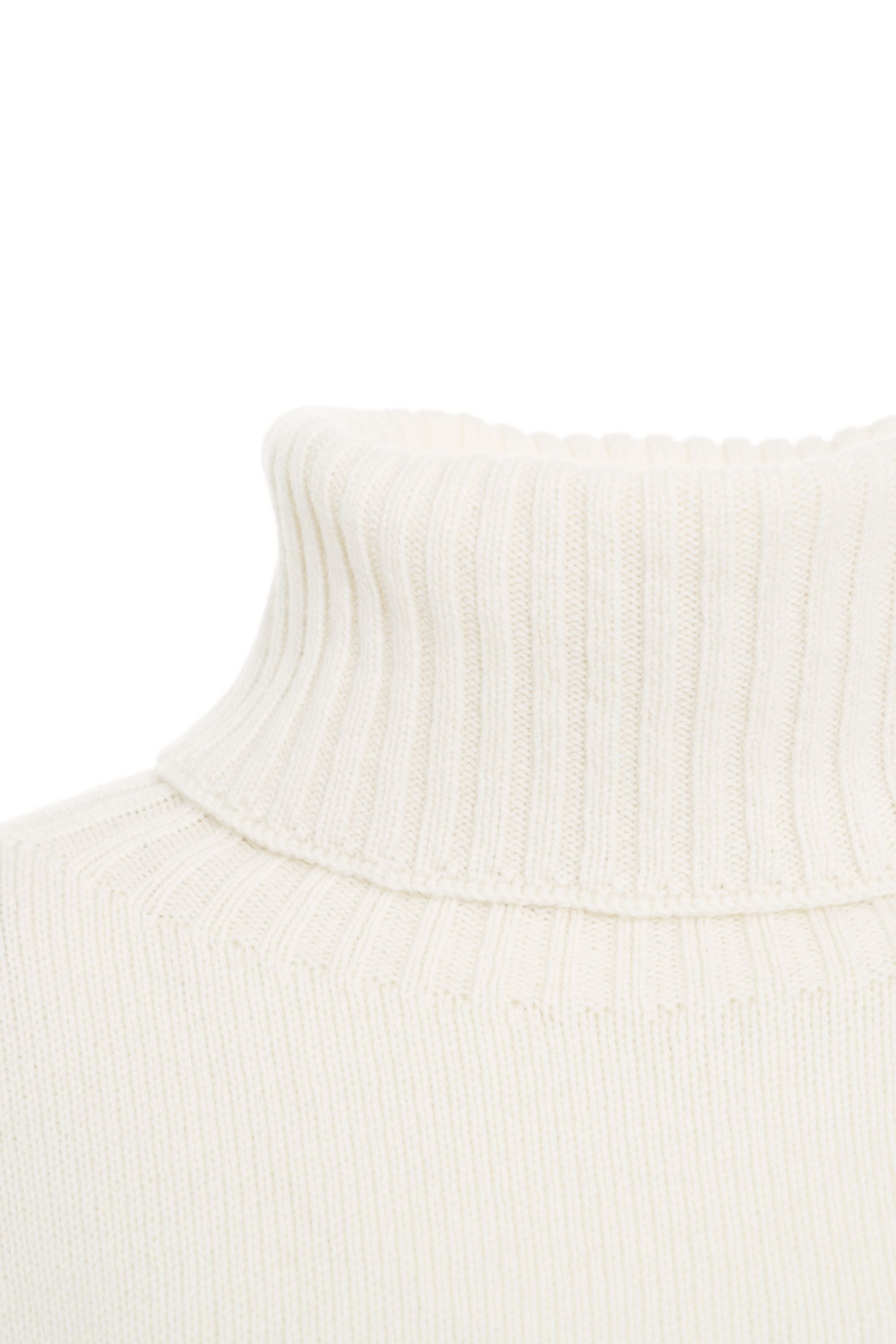 MVM Luxurious Turtleneck Sweater for Women