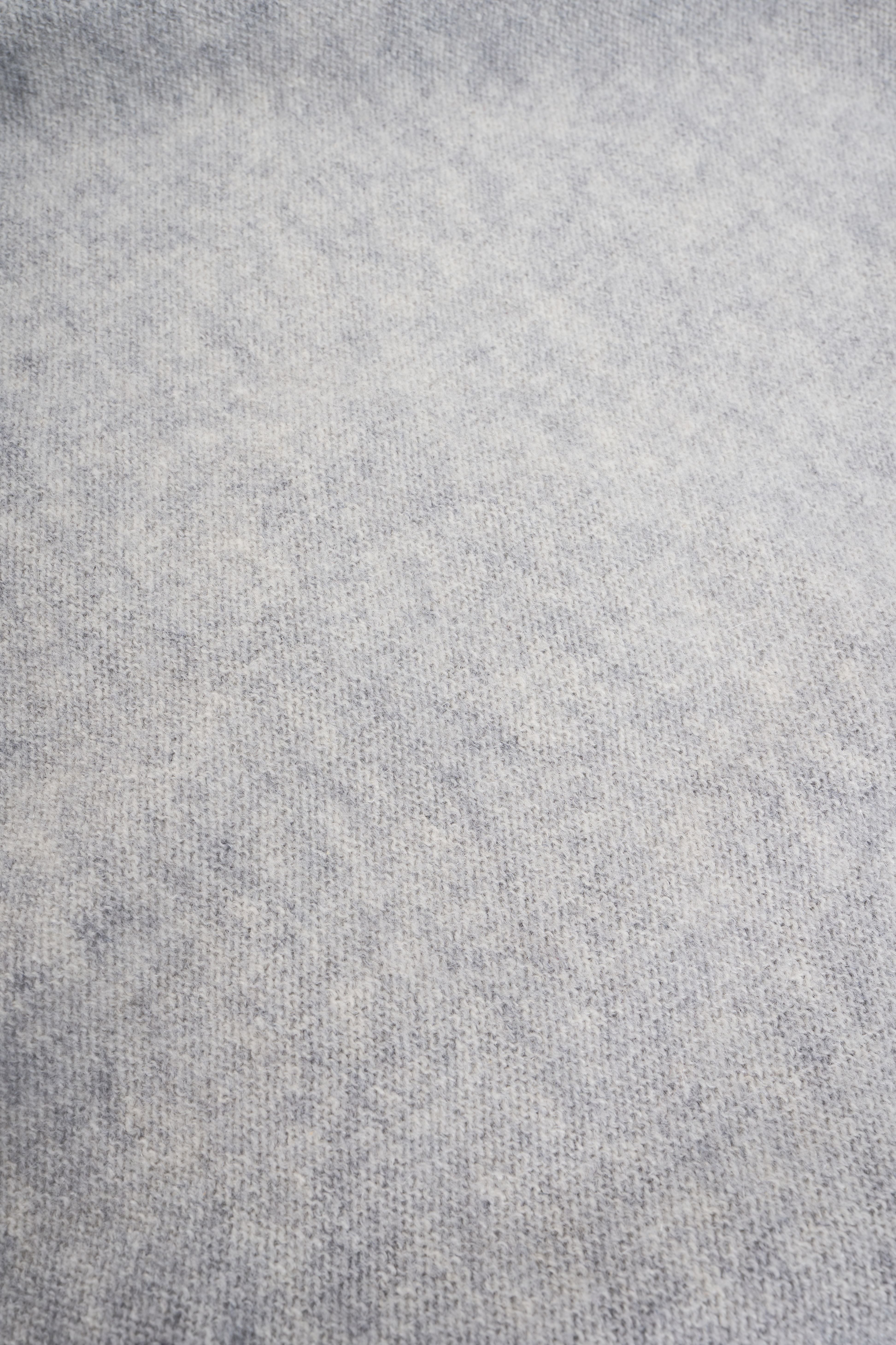 MVM Fringe Detailing Cashmere Scarf - 130 x 130 x 210 cm