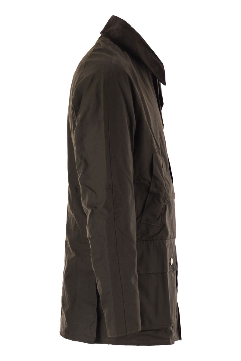 BARBOUR Tailored Wax Jacket for Men - Perfect for Winter