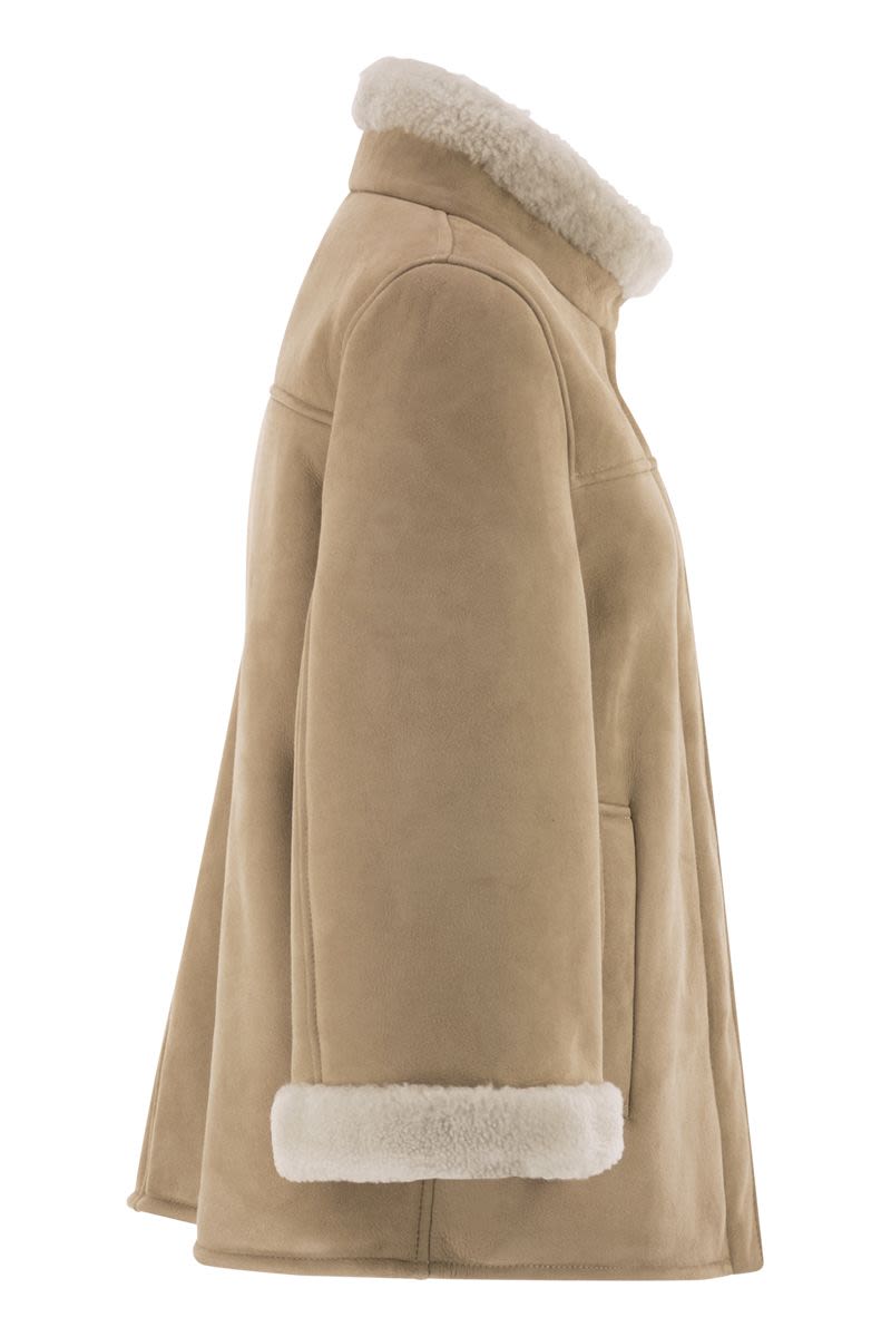 FAY Sheepskin Jacket with Wide Collar and Three-Quarter Sleeves