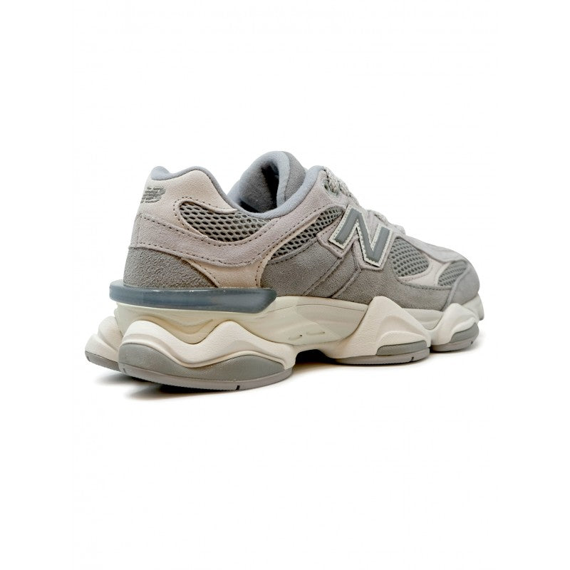 NEW BALANCE U9060ERD Women's Suede Mash Sneaker