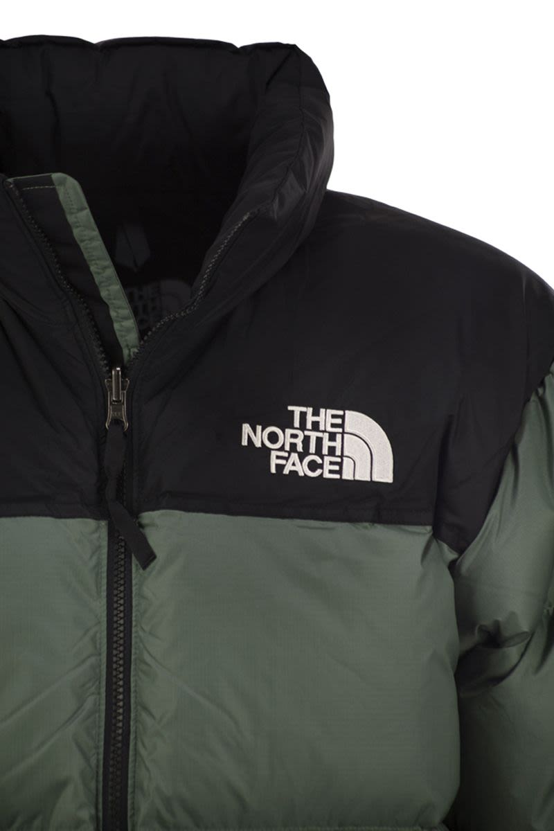 THE NORTH FACE Retro Nuptse 1996 Mini Short Down Jacket