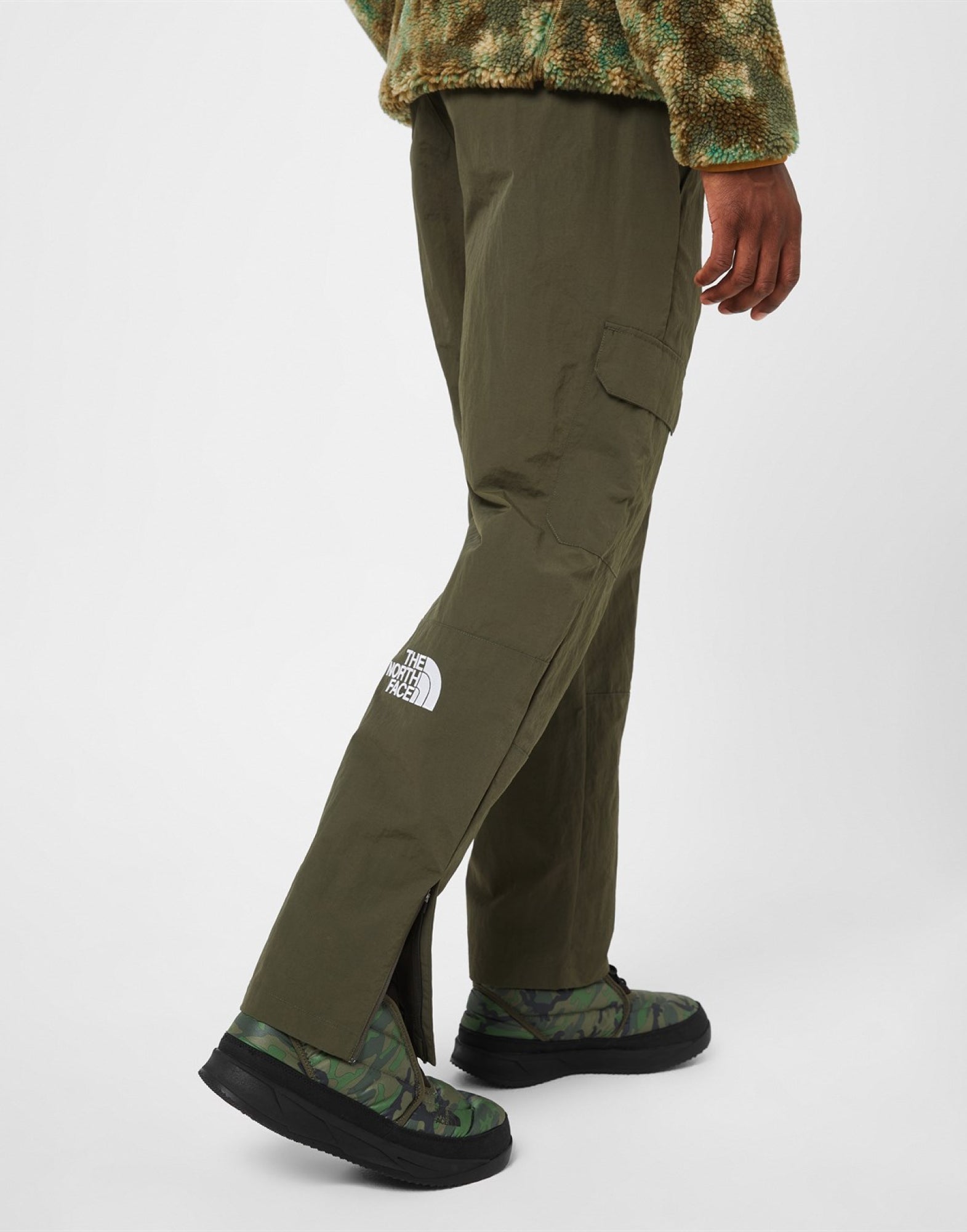 THE NORTH FACE Men's Low-Fi Hi-Tek Cargo Pants - Fall/Winter 2025