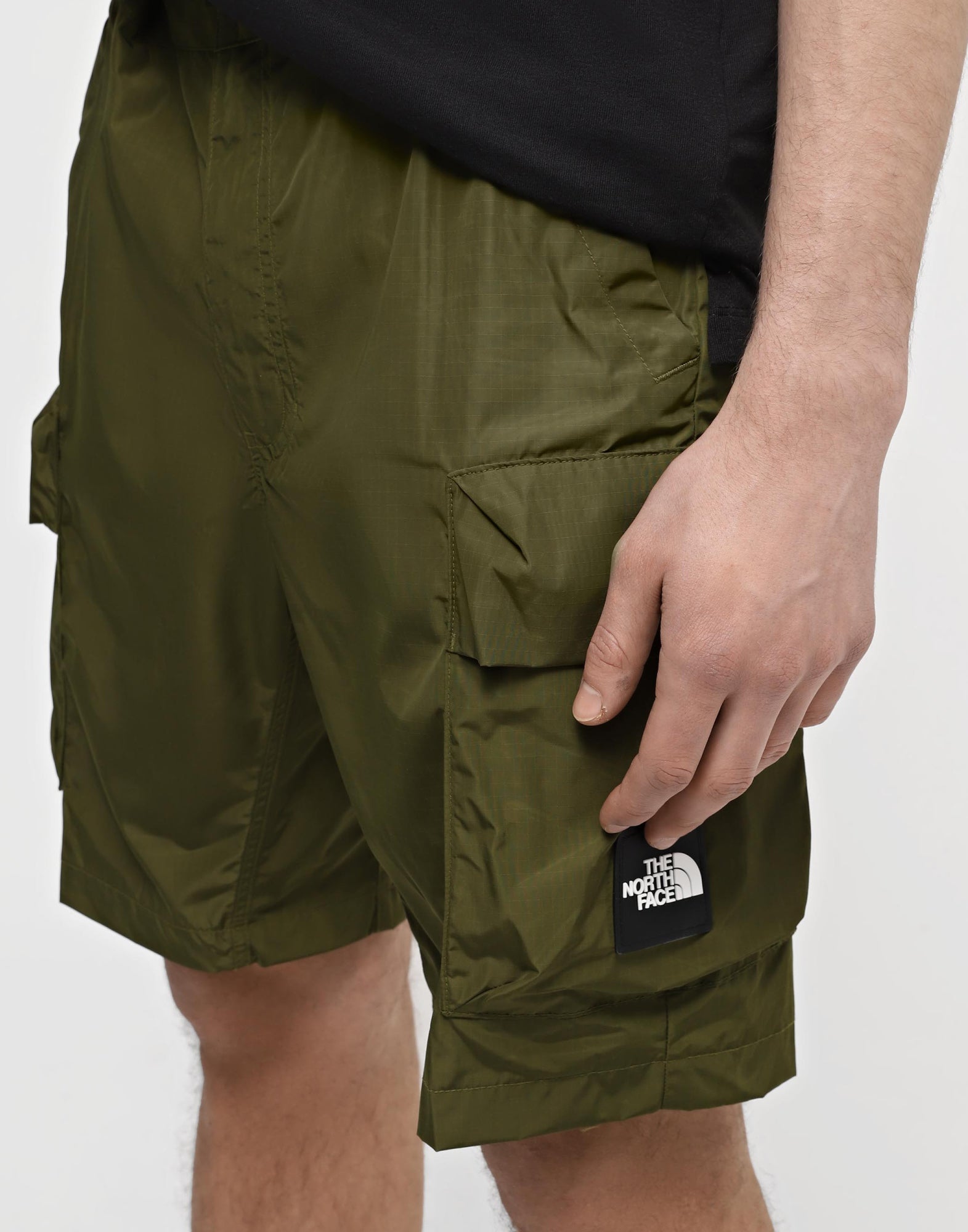 THE NORTH FACE Cargo Pocket Shorts for Men - FW25 Season