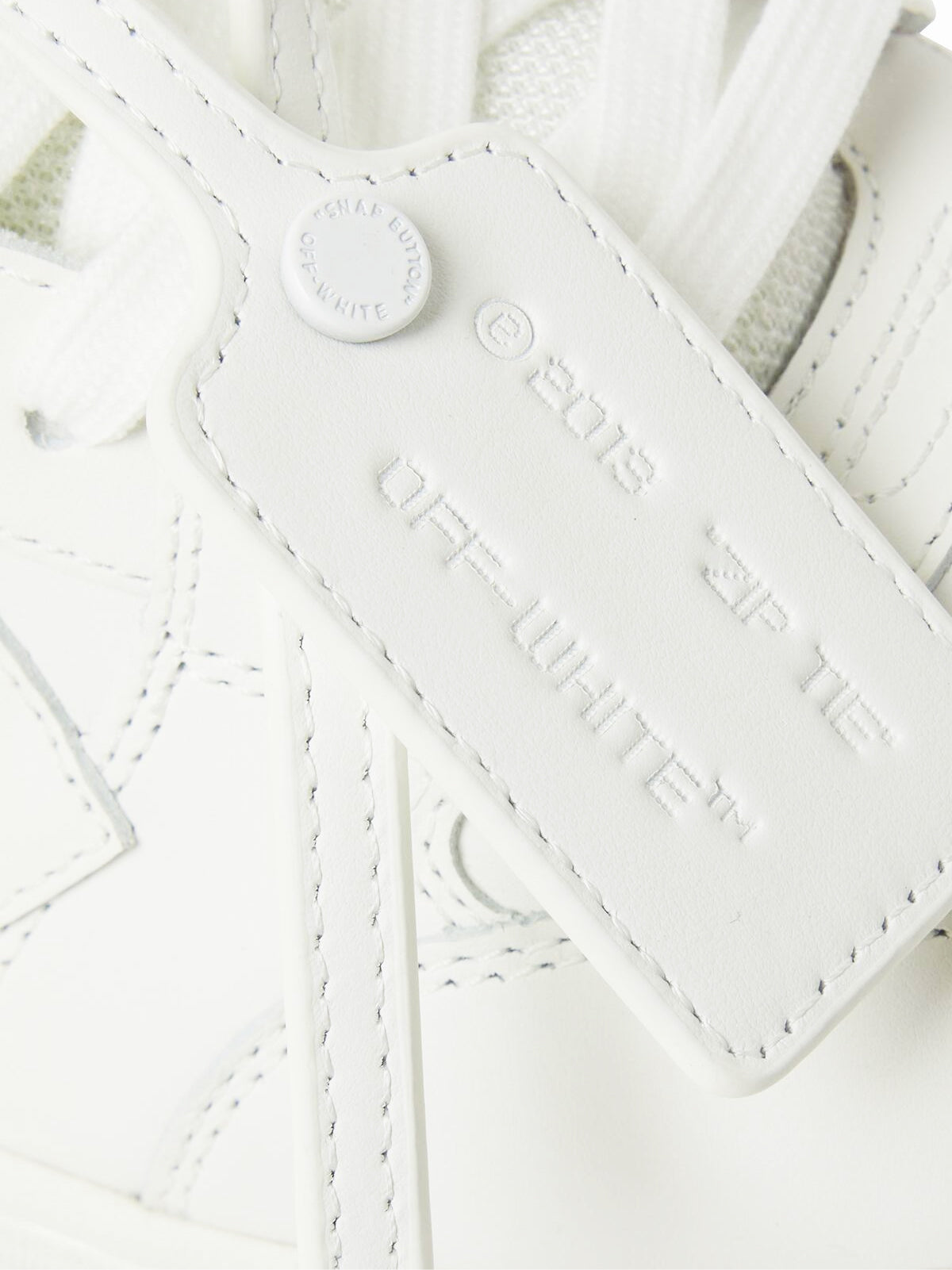 OFF-WHITE Mid-Top Sneakers for Women - Stylish and Comfortable