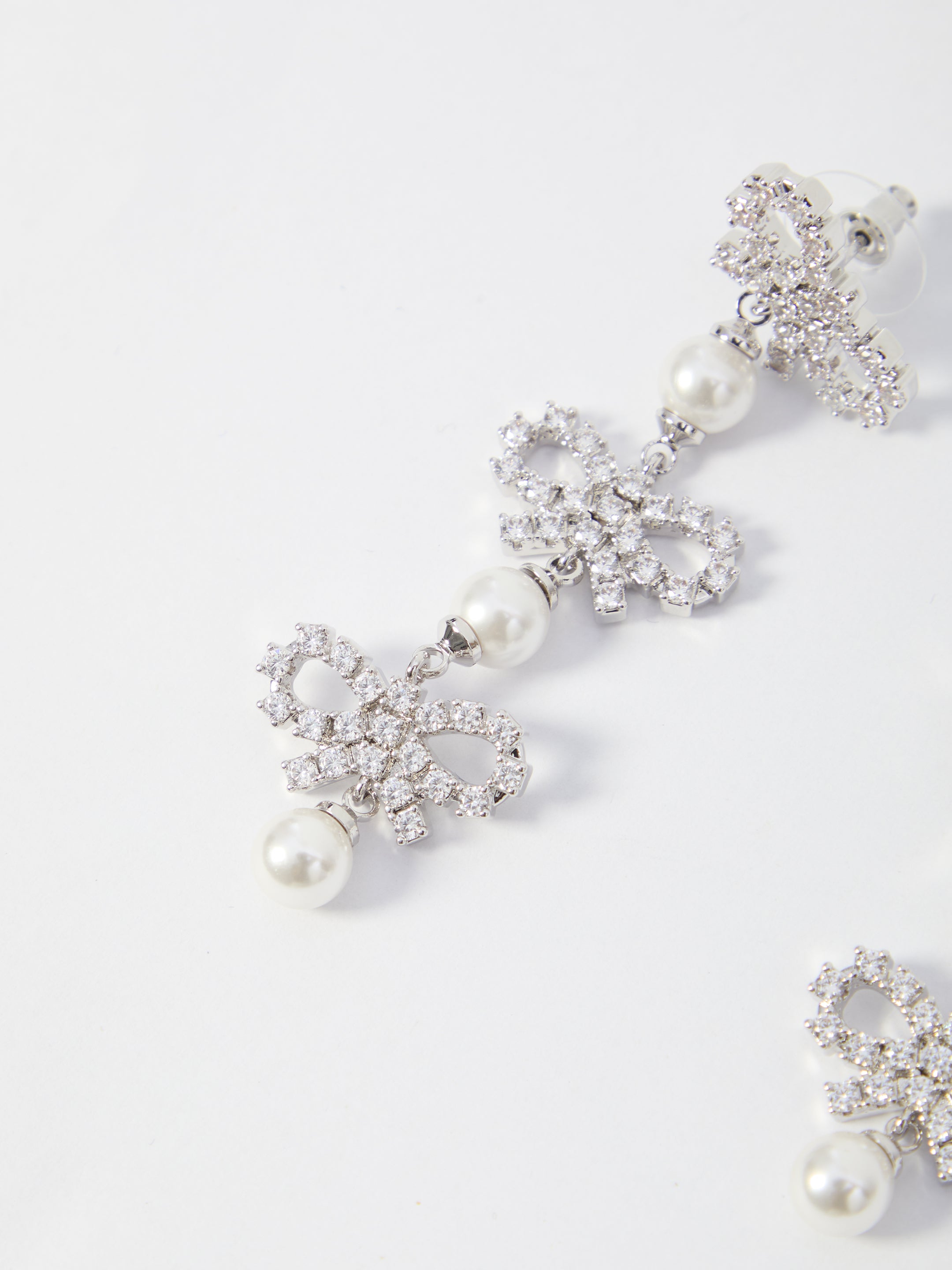 SELF-PORTRAIT Mini Tiered Bow Earrings with Pearl Accents
