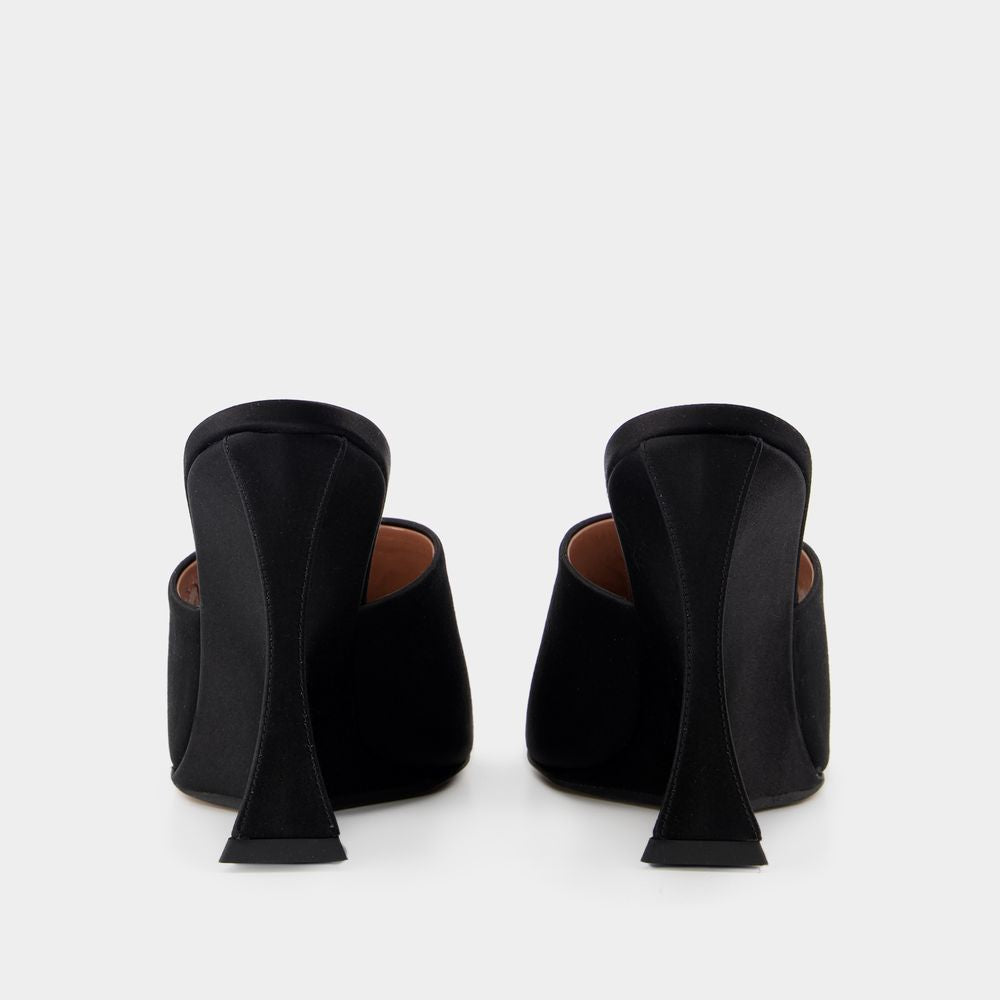 PARIS TEXAS Nina Mini Court Shoes