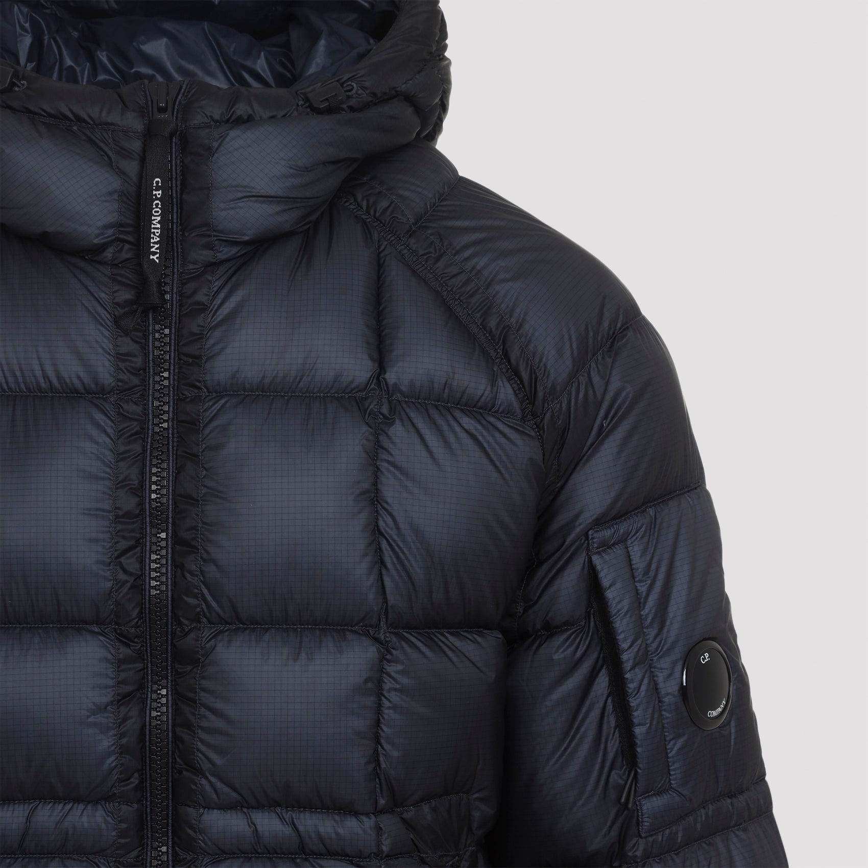 C.P.COMPANY Men's Adjustable Hooded Down Jacket - Size M