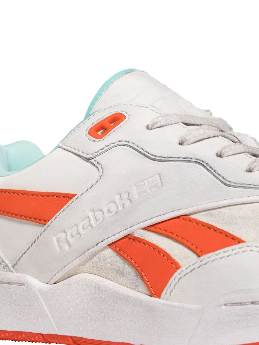 REEBOK Classic Low-Top Leather Sneaker