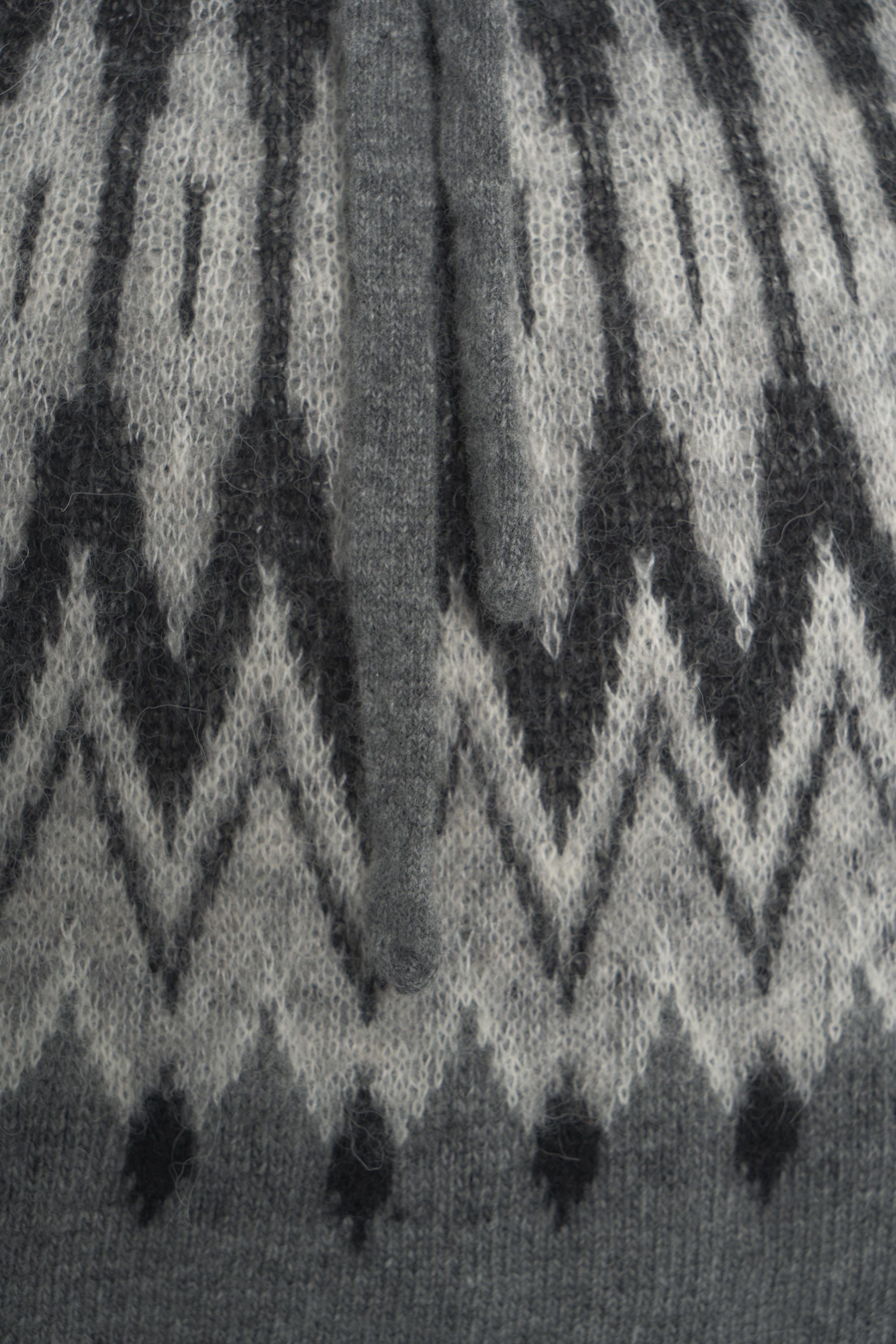 ROBERTO COLLINA Classic Knit Hoodie with Exclusive Pattern