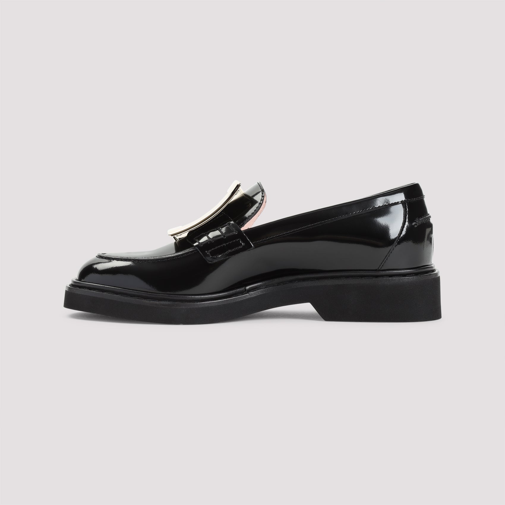 ROGER VIVIER Elegant Leather Loafers with 2.5cm Heel