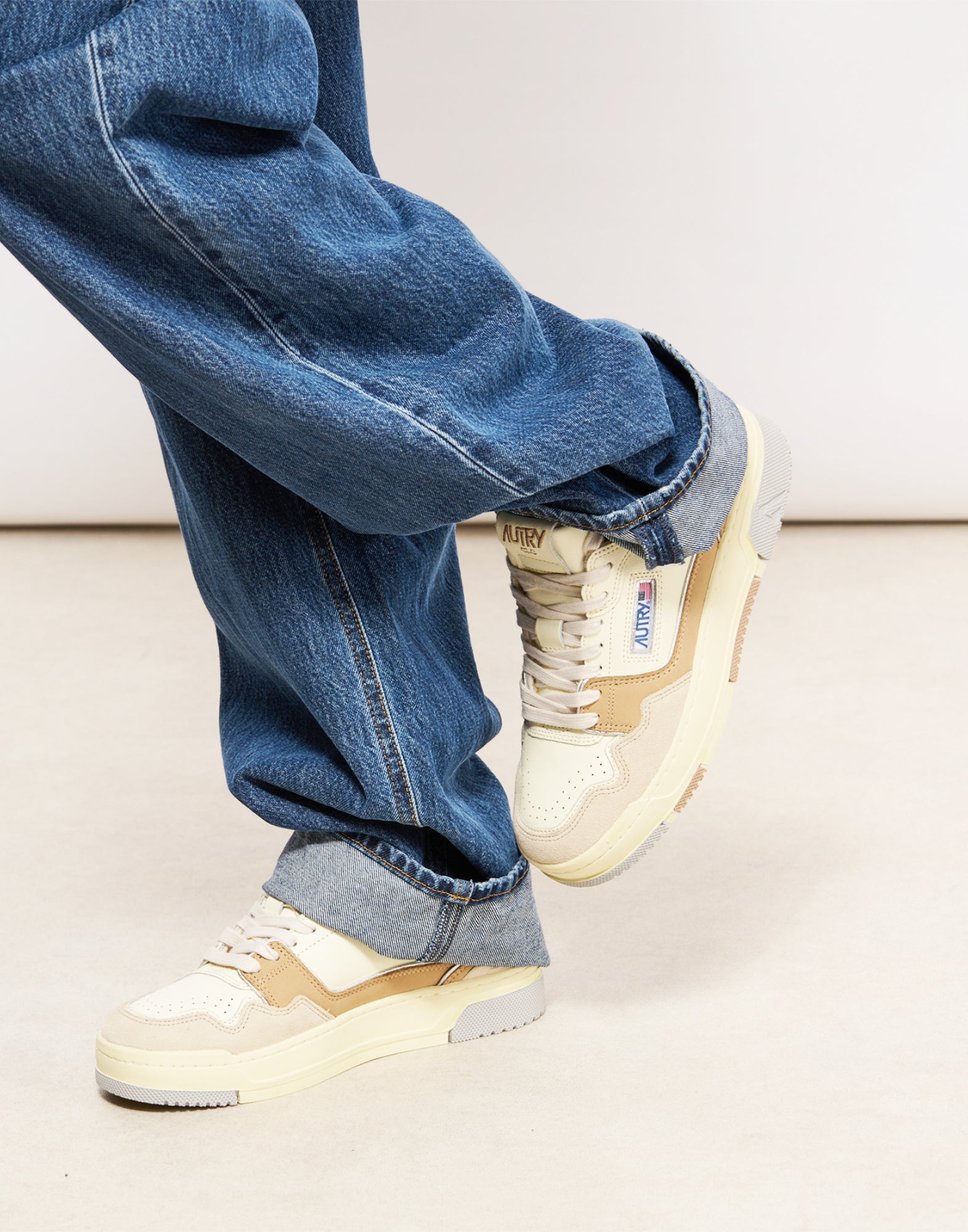 AUTRY CLC Low Women’s Sneakers