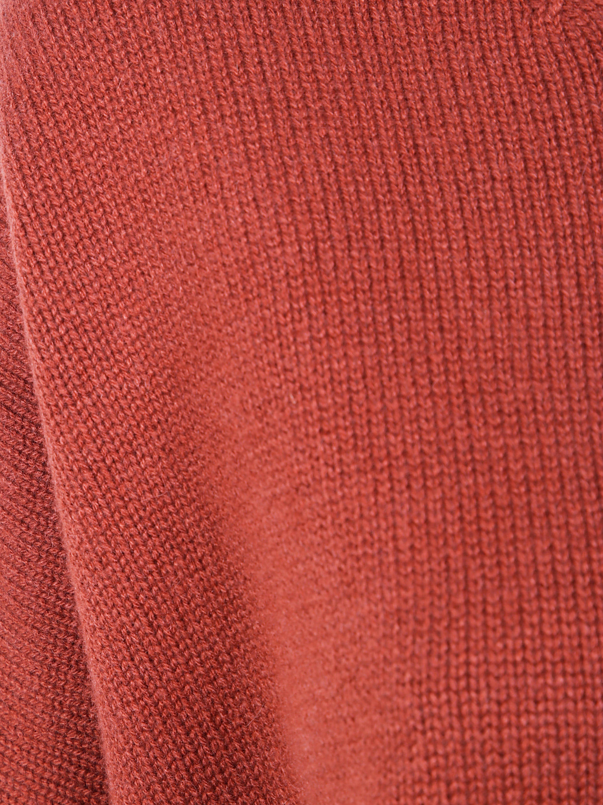 KUJTEN Round Neck Cashmere Sweater for Women