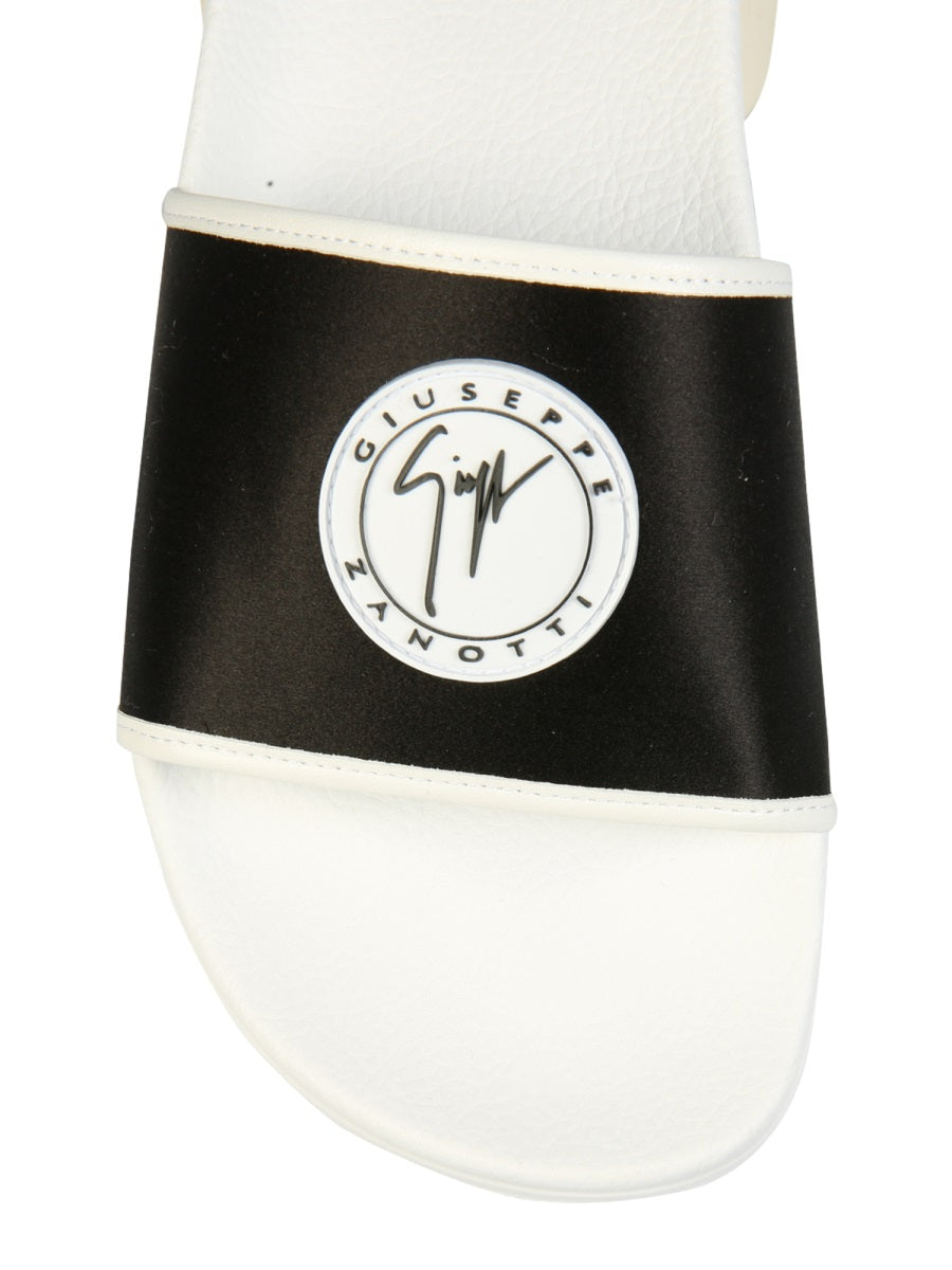 GIUSEPPE ZANOTTI Comfortable Rubber Slide Sandals with 2CM Sole for Women