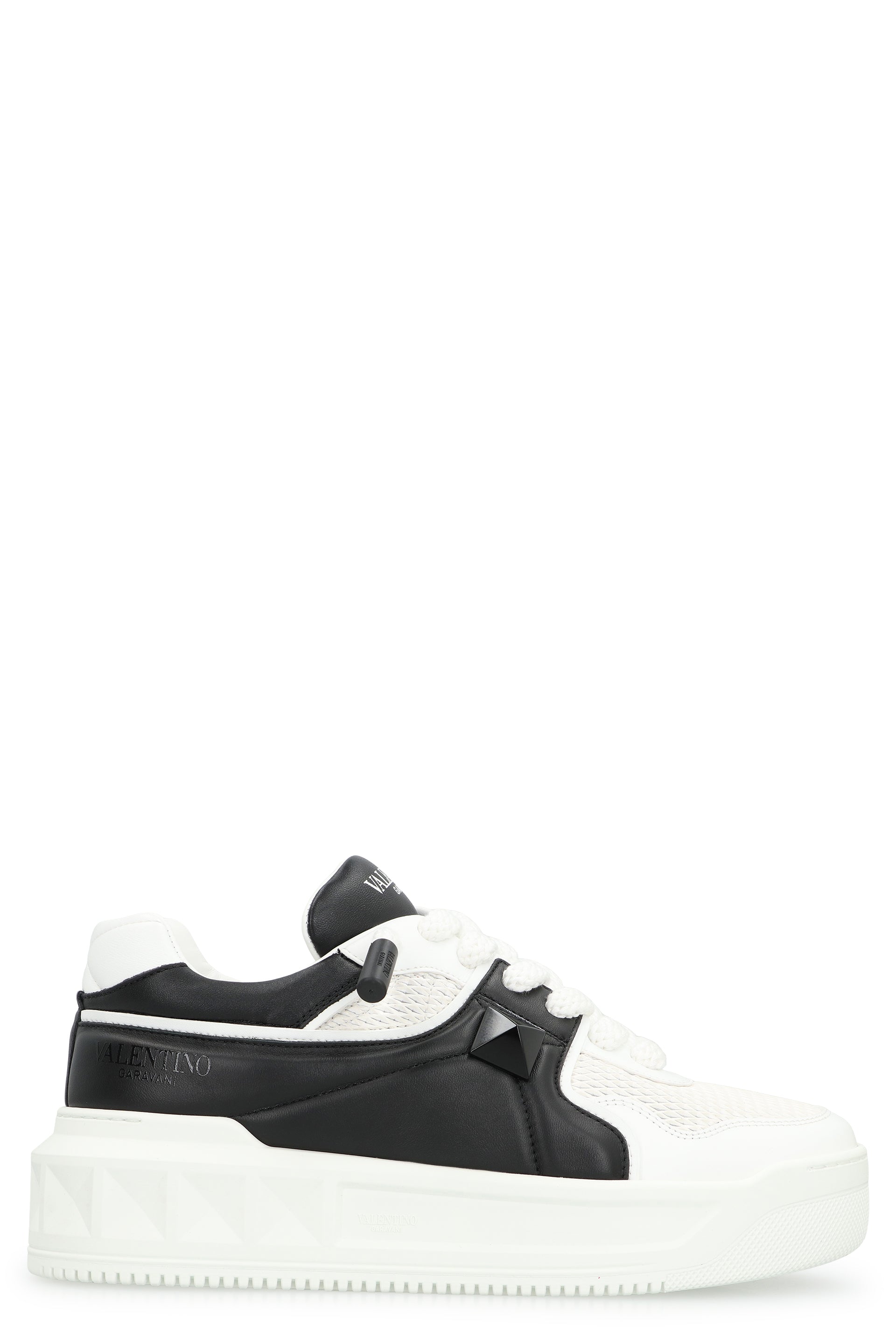 VALENTINO GARAVANI One Stud XL Low-Top Sneaker