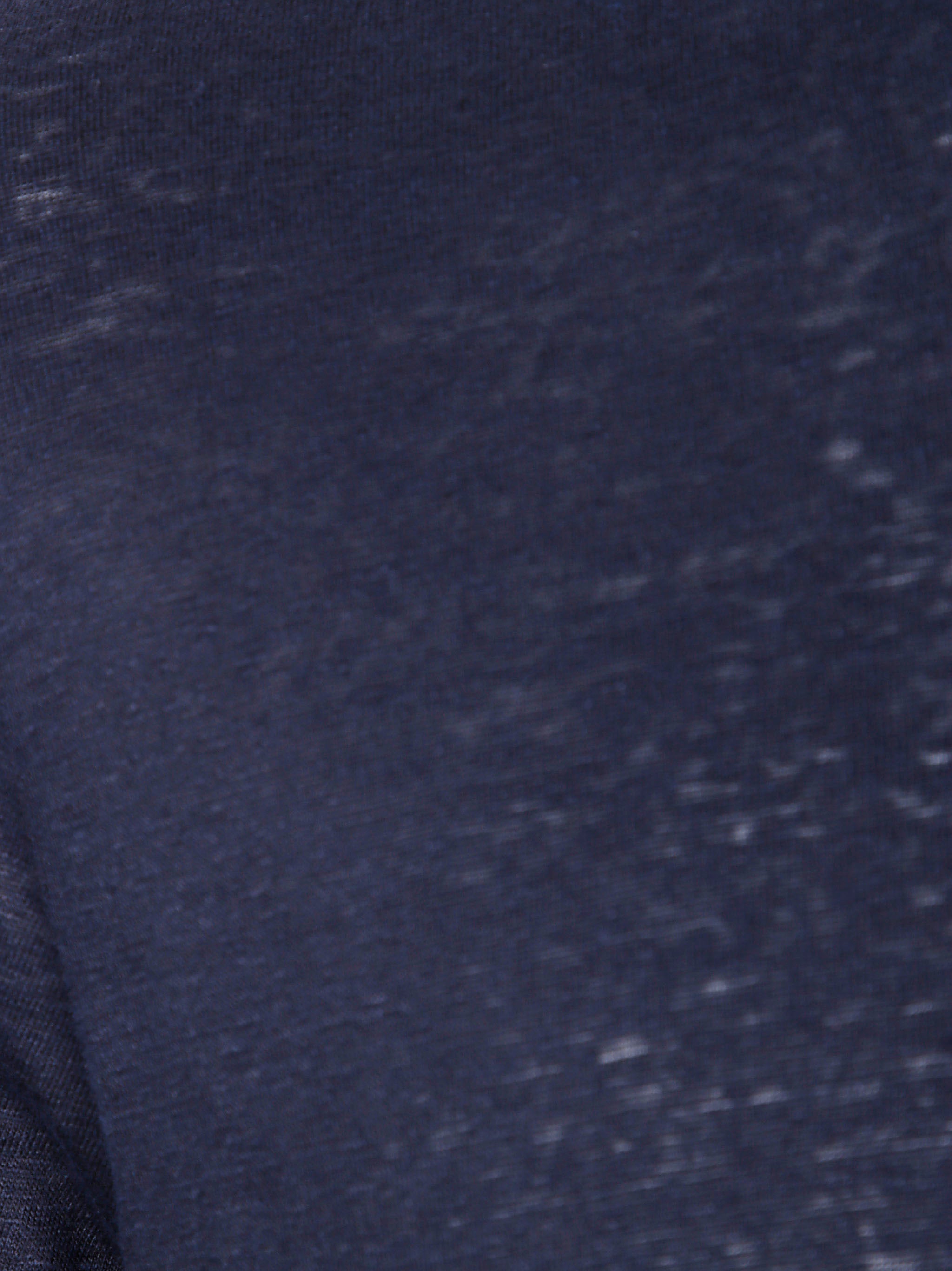 Majestic Short Sleeves Round Neck Sweater for Men - Perfect for SS25