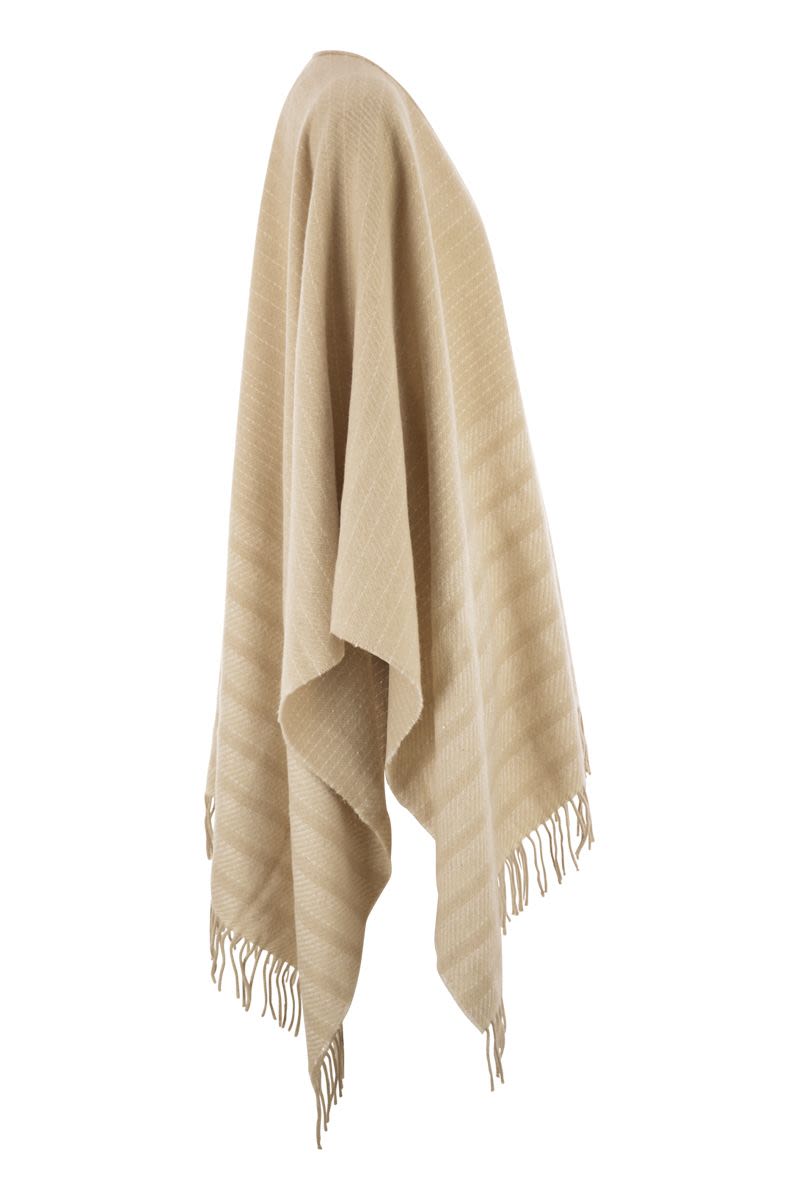 PESERICO Sophisticated Wool and Cashmere Cape