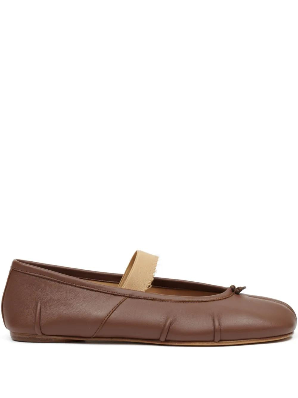 MAISON MARGIELA Elegant Leather Flats for Women