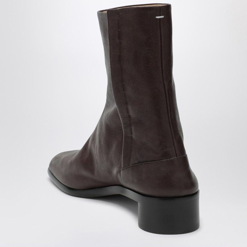 MAISON MARGIELA Smooth Leather Tabi Ankle Boots with Hidden Closure - FW25