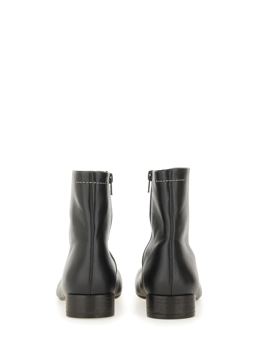 MM6 MAISON MARGIELA Elegant Leather Ankle Boots with Cylindrical Heel