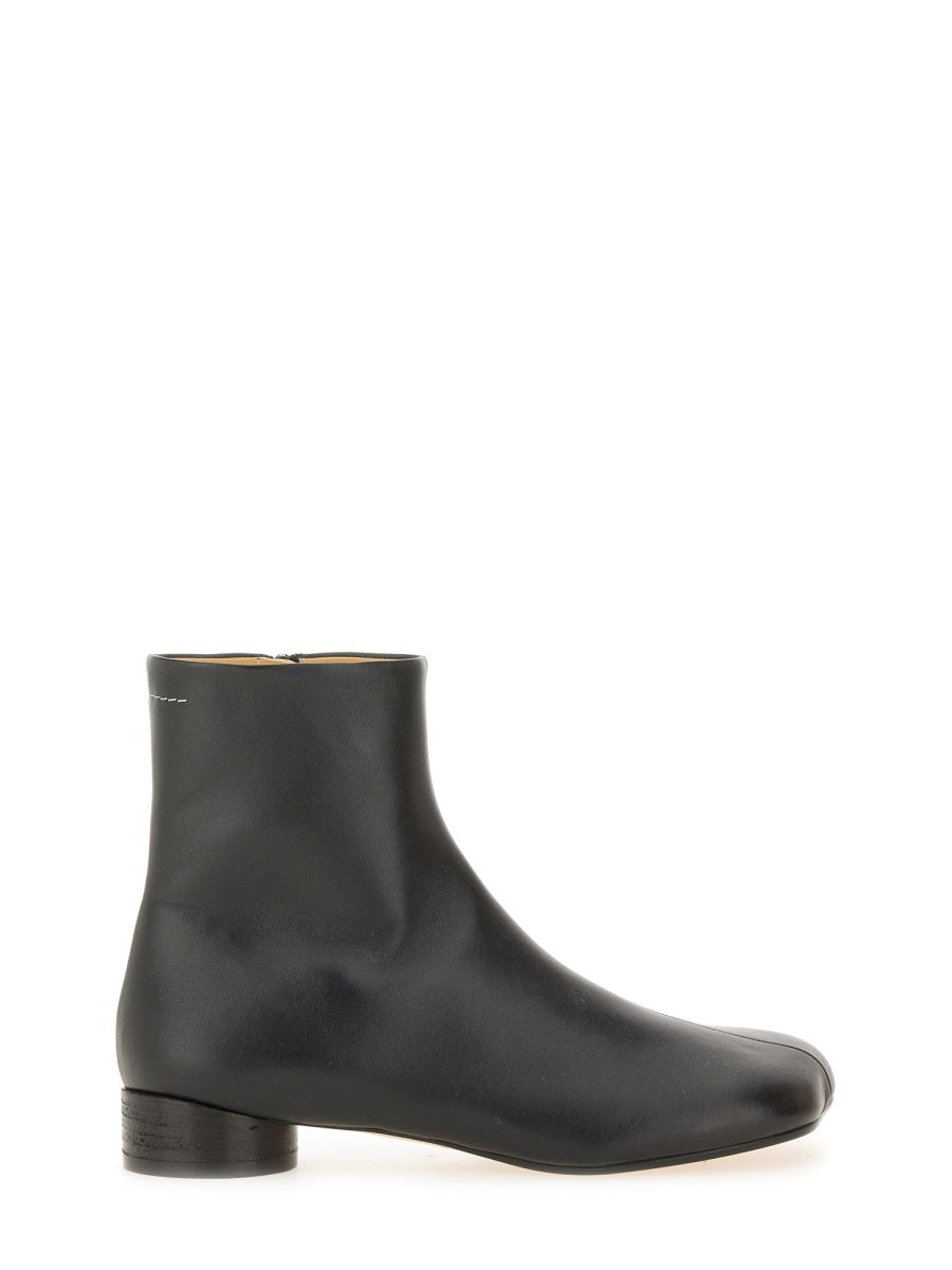 MM6 MAISON MARGIELA Elegant Leather Ankle Boots with Cylindrical Heel