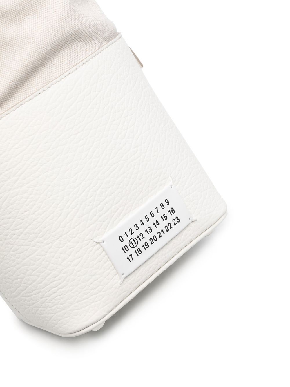 MAISON MARGIELA Bucket Handbag - Sleek Leather Design